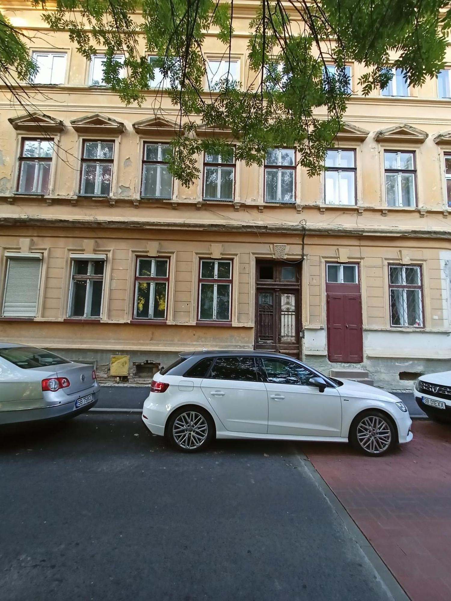 Garden Of Light Apartment Sibiu Exterior photo