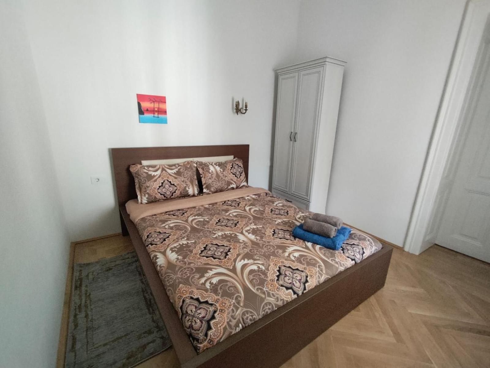 Garden Of Light Apartment Sibiu Exterior photo