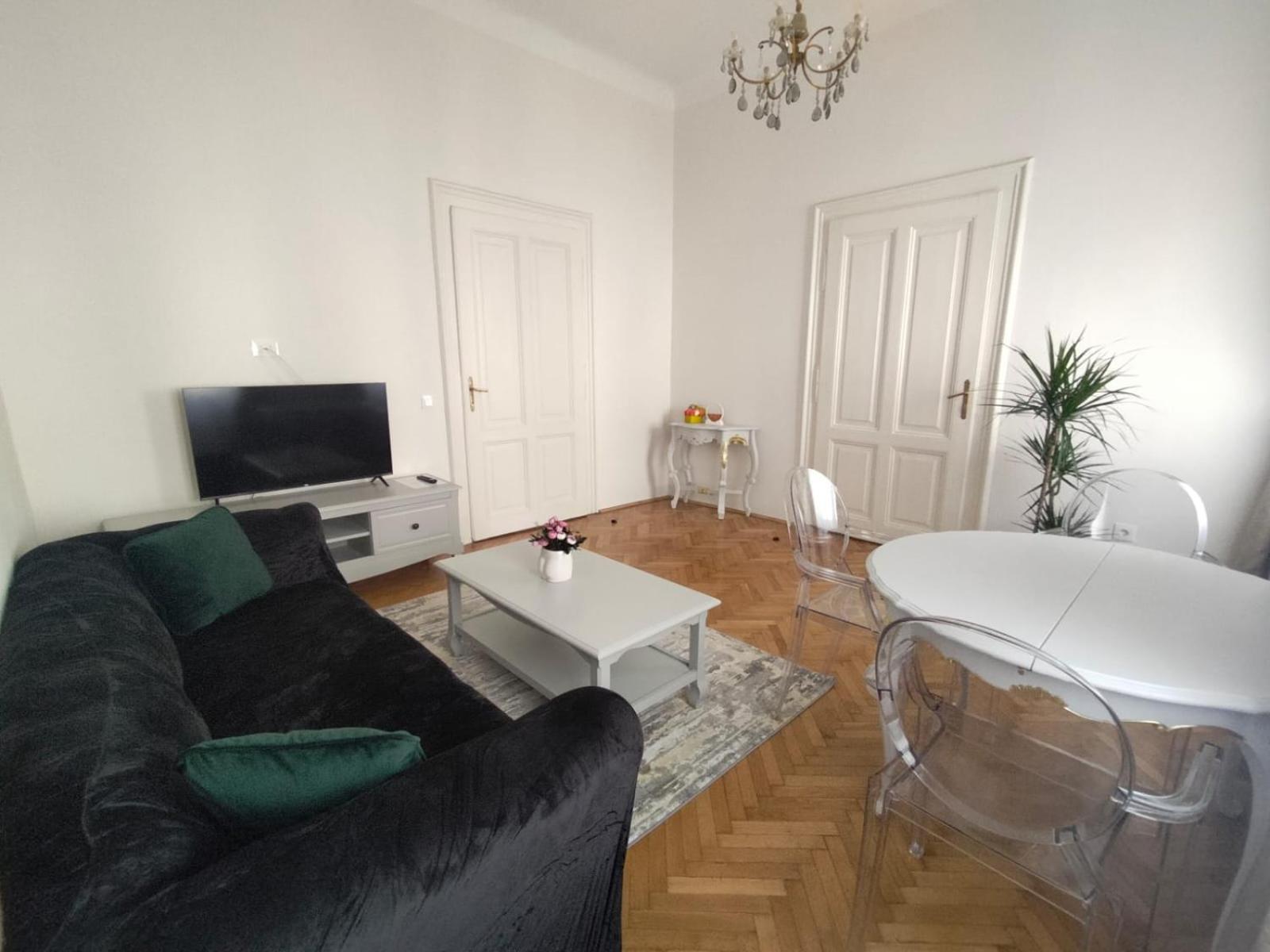 Garden Of Light Apartment Sibiu Exterior photo